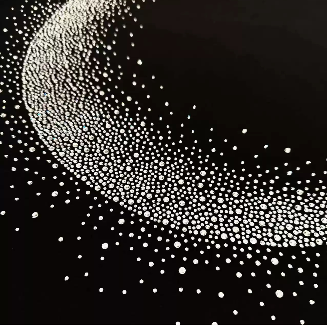Xyero Rhinestone Moon Tee