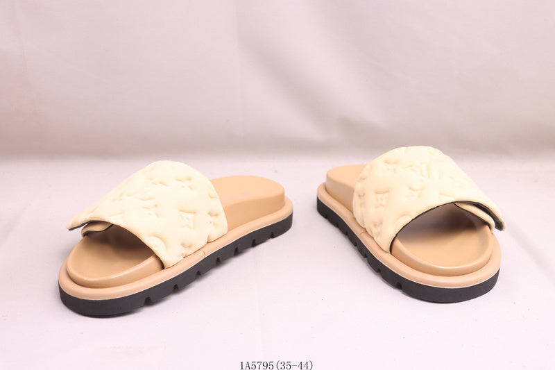 ⭐ LV Luxury Designer Shoes – Premium Style & Comfort