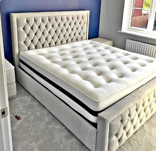 Hilton bed (Cream)