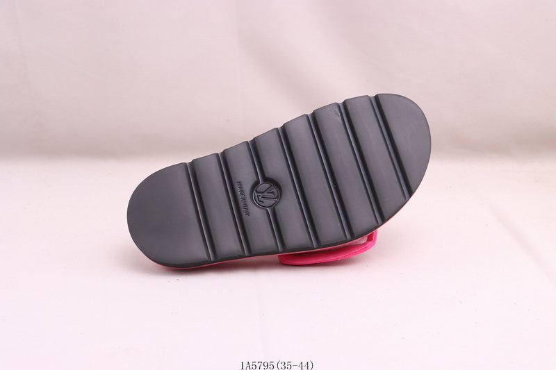 ⭐ LV Luxury Designer Shoes – Premium Style & Comfort
