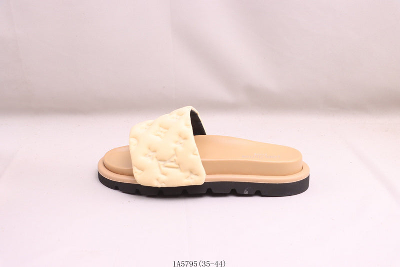 ⭐ LV Luxury Designer Shoes – Premium Style & Comfort