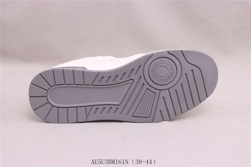 ⭐ LV Luxury Designer Shoes – Premium Style & Comfort