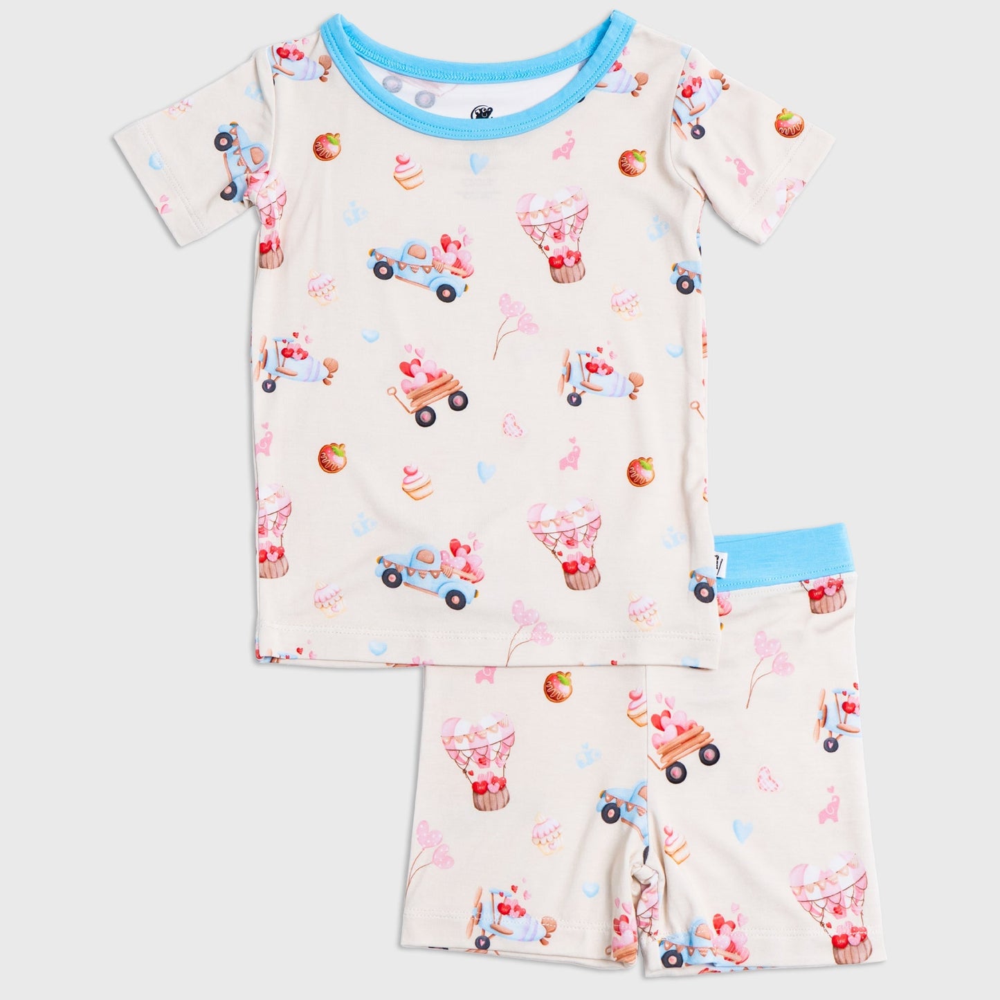 Delivering Love Short Sleeve Pajamas