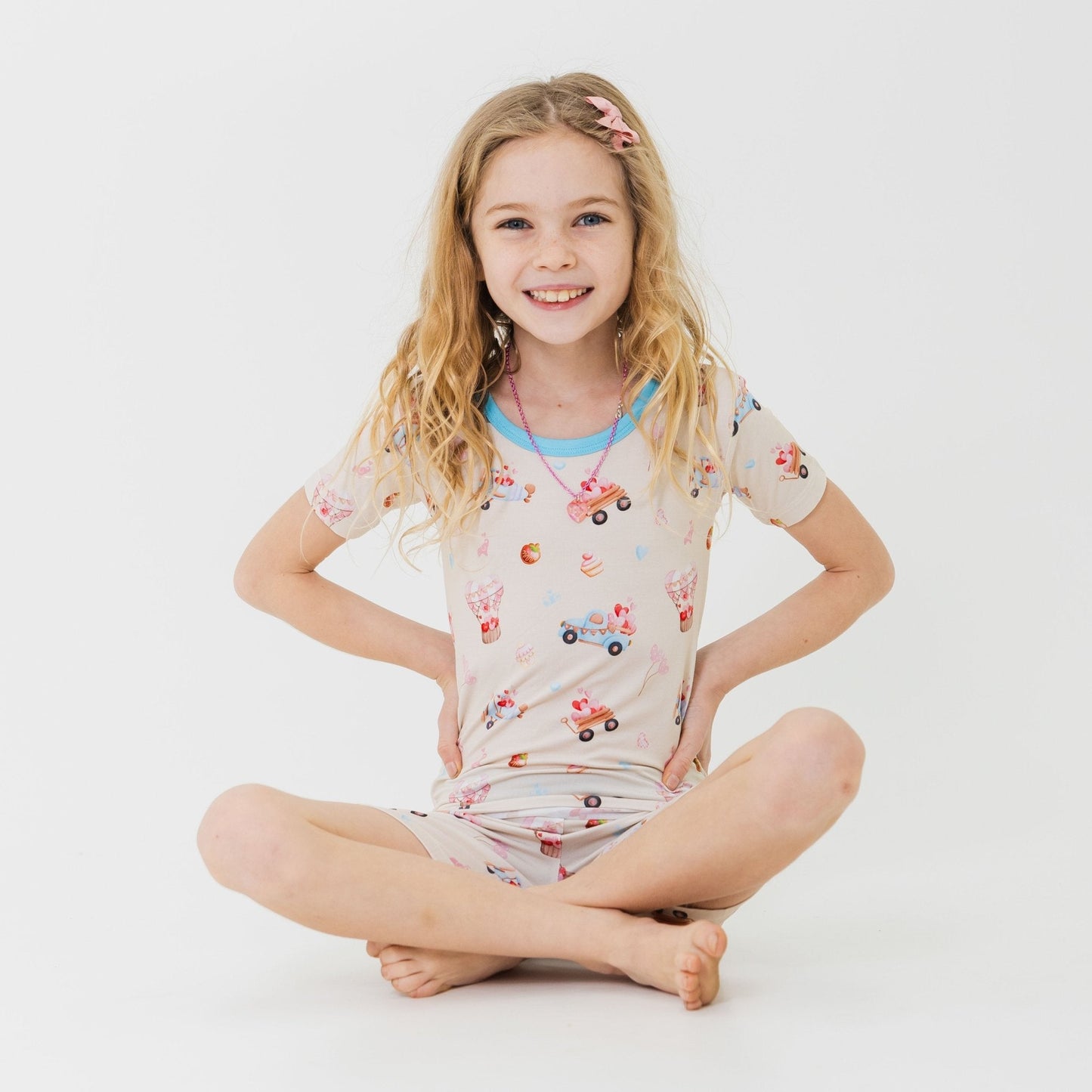 Delivering Love Short Sleeve Pajamas